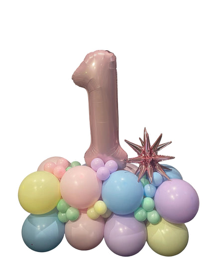 Single Digit Balloon Number Cluster